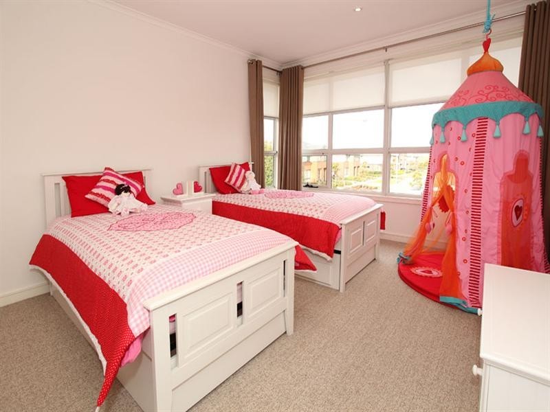 2 Southampton Drive, Mulgrave VIC 3170