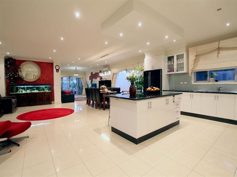 19 Stewart Road, Oakleigh East VIC 3166