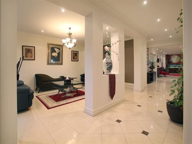 19 Stewart Road, Oakleigh East VIC 3166