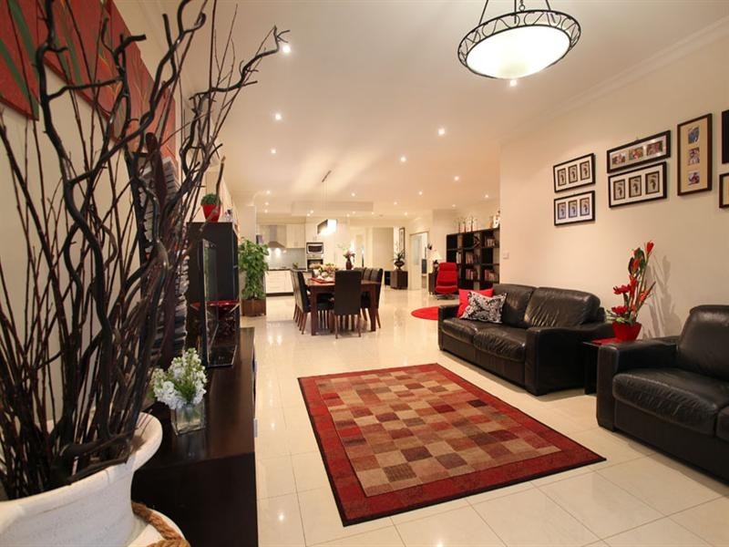 19 Stewart Road, Oakleigh East VIC 3166