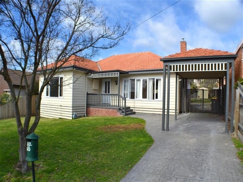 50 Fairhills Parade, Glen Waverley VIC 3150