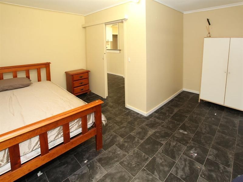 118 Huntingdale Road, Mount Waverley VIC 3149