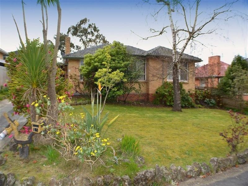 15 Boyanna Road, Glen Waverley VIC 3150