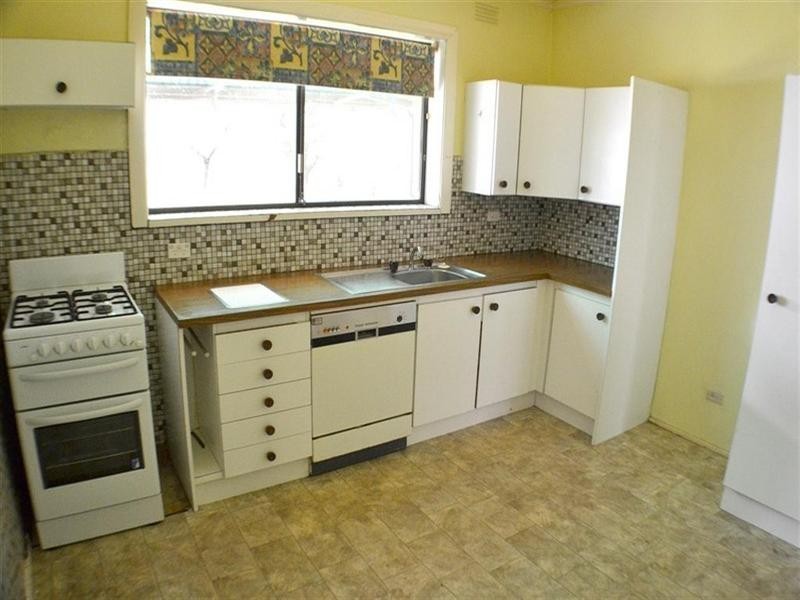 15 Boyanna Road, Glen Waverley VIC 3150