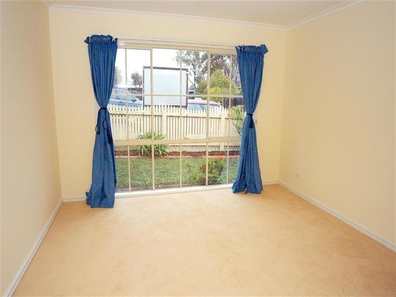 17 Woolert Street, Ashwood VIC 3147