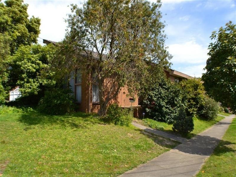 265 Gallaghers Road, Glen Waverley VIC 3150