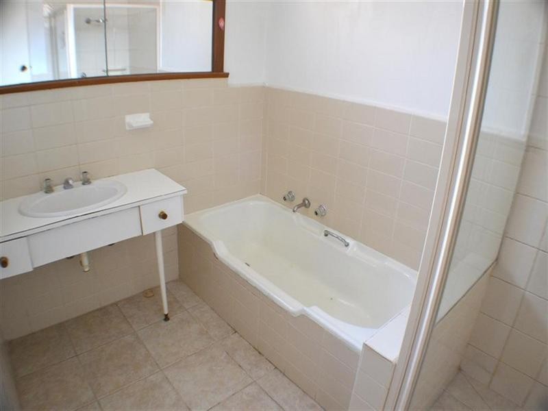 265 Gallaghers Road, Glen Waverley VIC 3150