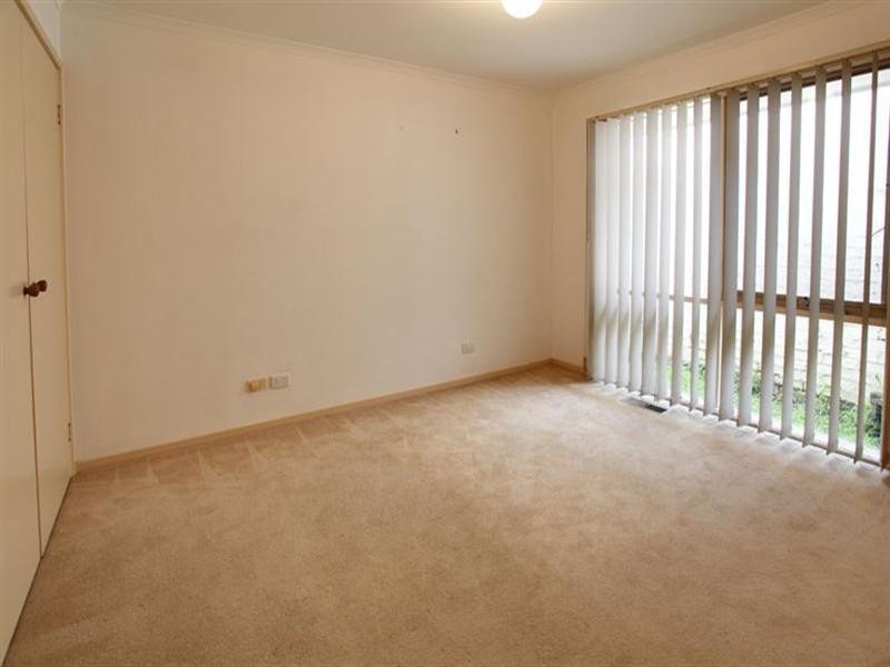 2/247 Gallaghers Road, Glen Waverley VIC 3150