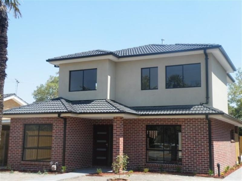 1/3 Sutton Court, Glen Waverley VIC 3150