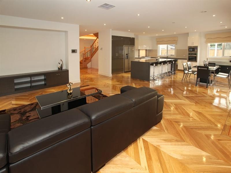 5 Sagan Court, Glen Waverley VIC 3150