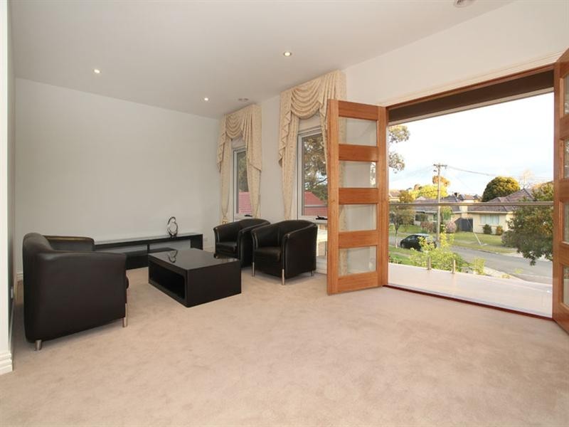 5 Sagan Court, Glen Waverley VIC 3150
