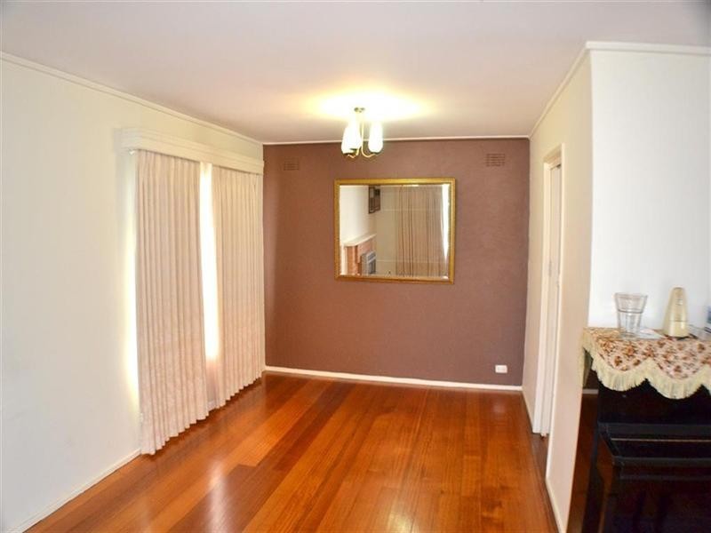 35 Shaftsbury Drive, Mulgrave VIC 3170