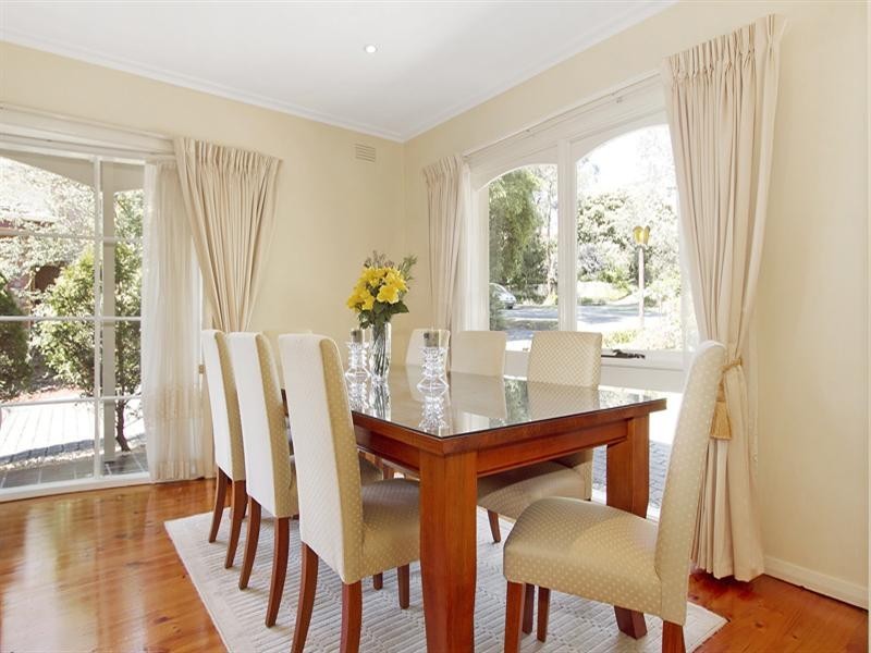 7 Redleaf Way, Wheelers Hill VIC 3150