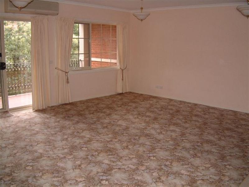 1/60 Avendon Boulevard, Glen Waverley VIC 3150