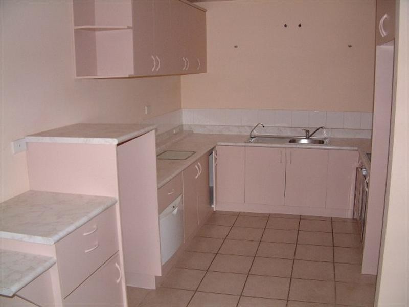 1/60 Avendon Boulevard, Glen Waverley VIC 3150