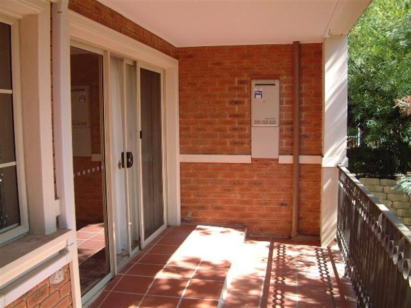 1/60 Avendon Boulevard, Glen Waverley VIC 3150