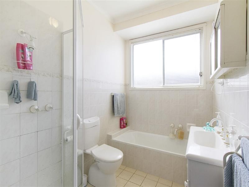 12 Angus Drive, Glen Waverley VIC 3150