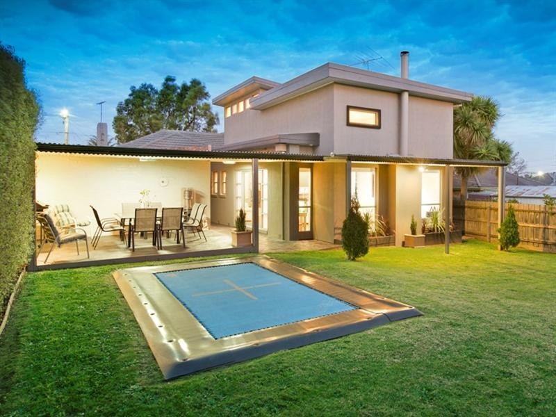 1 Robert Street, Chadstone VIC 3148