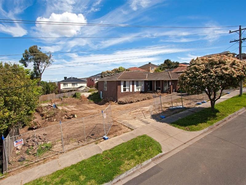 28 – 30 Chivers Avenue, Glen Waverley VIC 3150