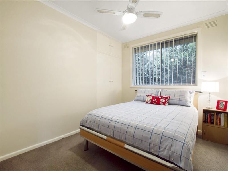 71 Huxley Avenue, Mulgrave VIC 3170