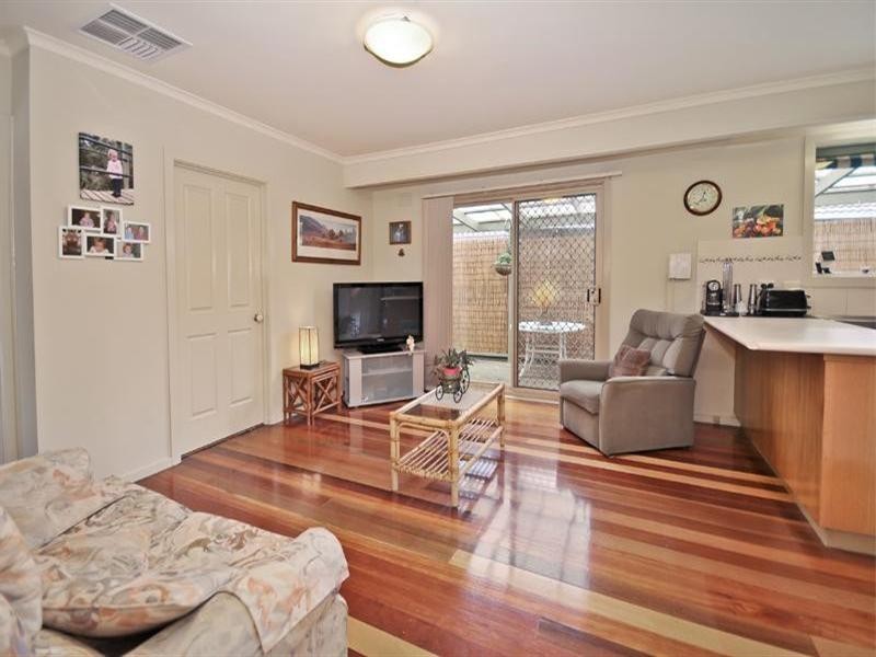 21 Earlwood Drive, Wheelers Hill VIC 3150