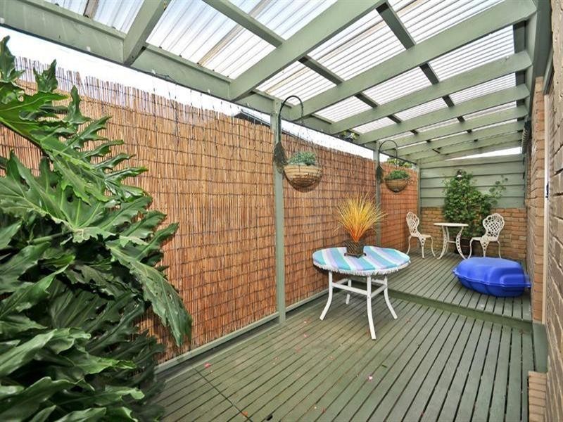 21 Earlwood Drive, Wheelers Hill VIC 3150