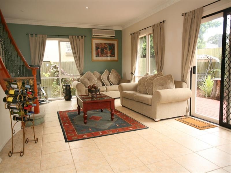 94 Herriotts Boulevard, Glen Waverley VIC 3150