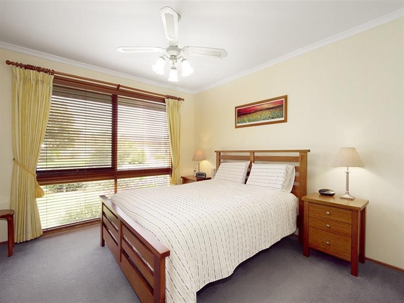 26 Tanner Street, Glen Waverley VIC 3150