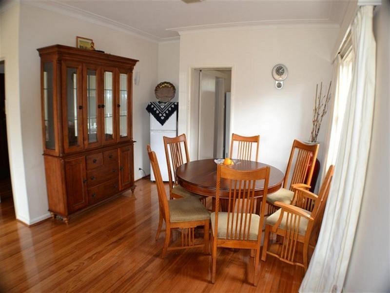 24 Townsend Street, Glen Waverley VIC 3150