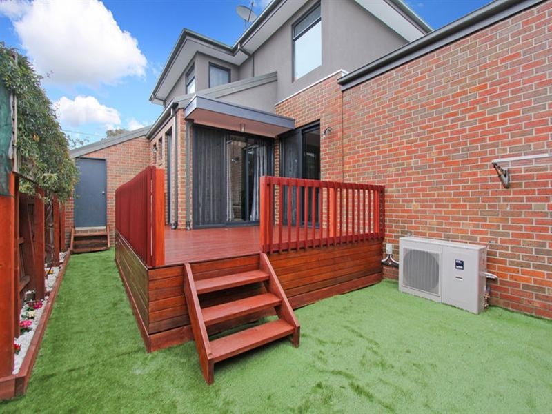 19 Arthur Street, Burwood VIC 3125