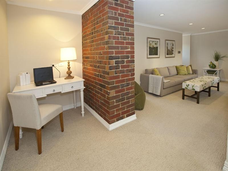 12 Sesame Street, Mount Waverley VIC 3149