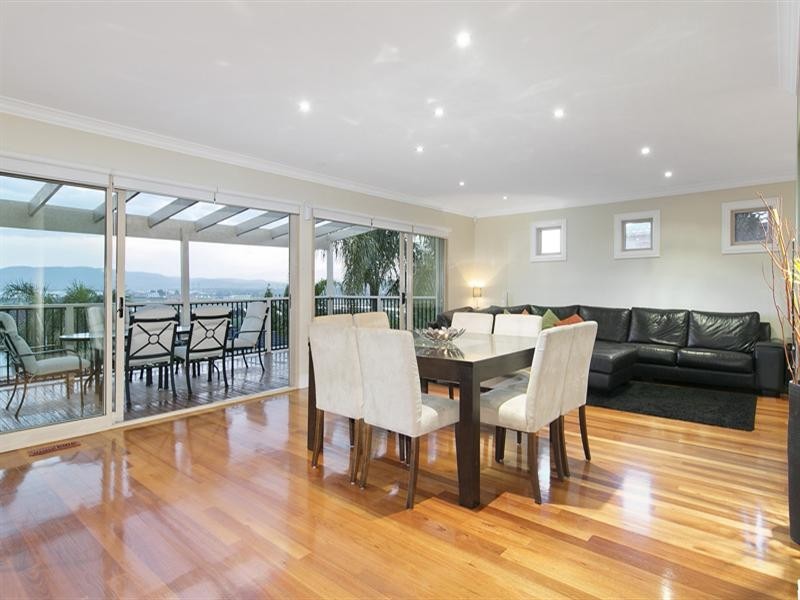 61 Craig Hill Drive, Wheelers Hill VIC 3150