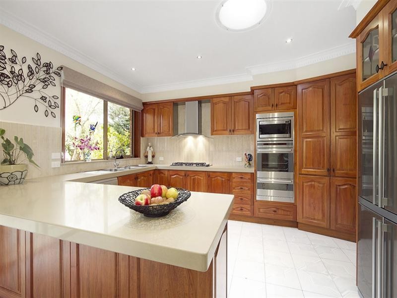 4 Dorene Court, Vermont South VIC 3133