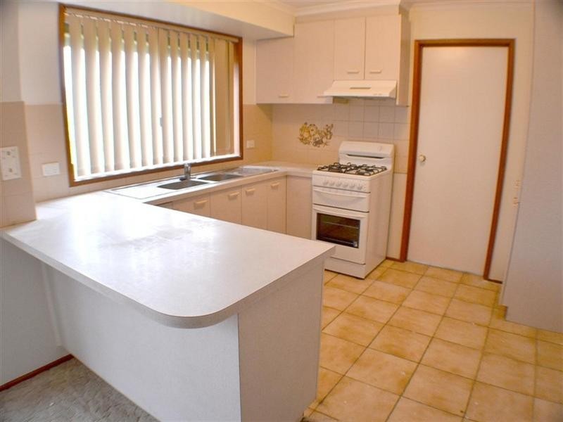 2/3 Roberts Avenue, Mulgrave VIC 3170