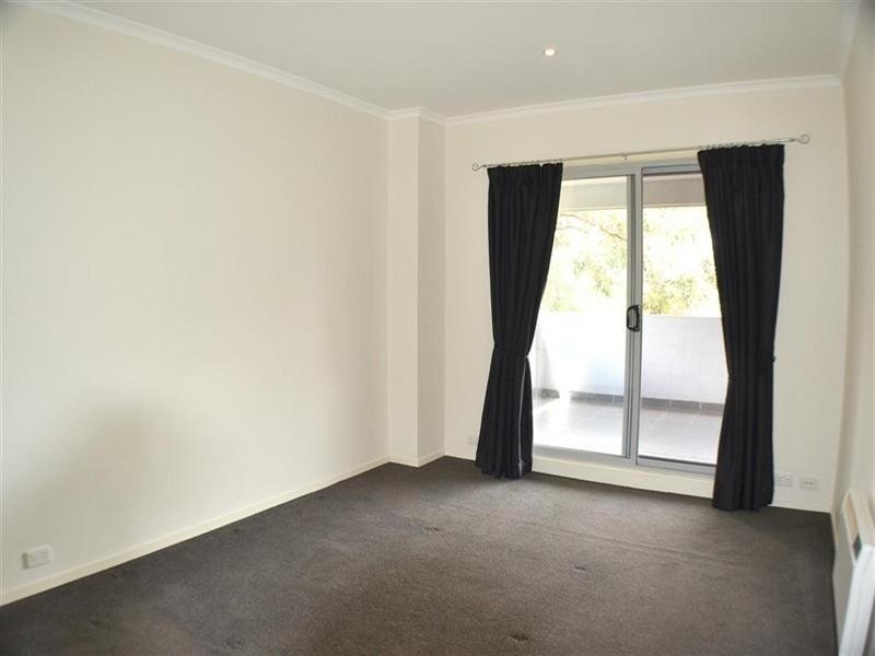 22/3 Rusden Place, Notting Hill VIC 3168