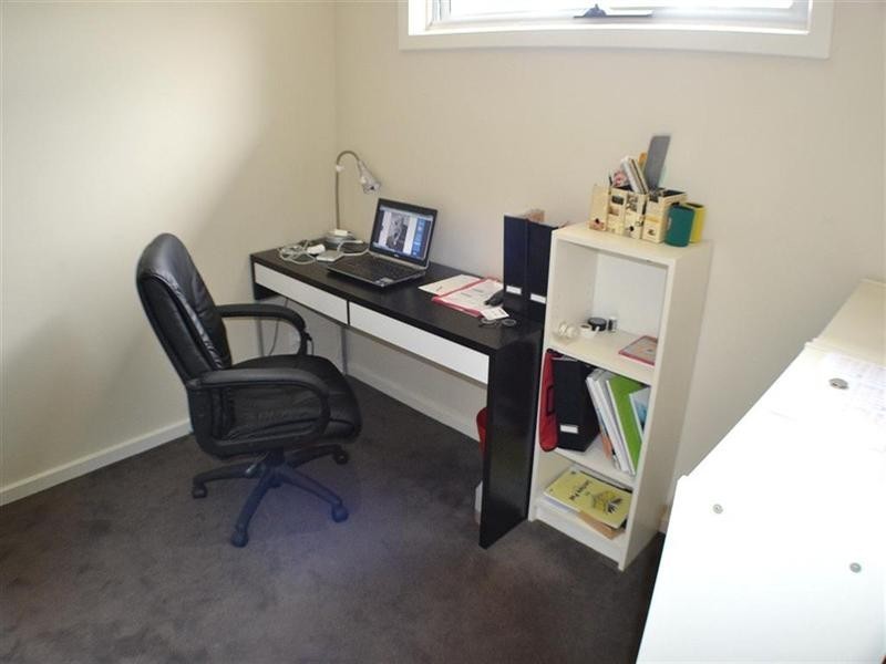 2/14 Hiscock Street, Chadstone VIC 3148