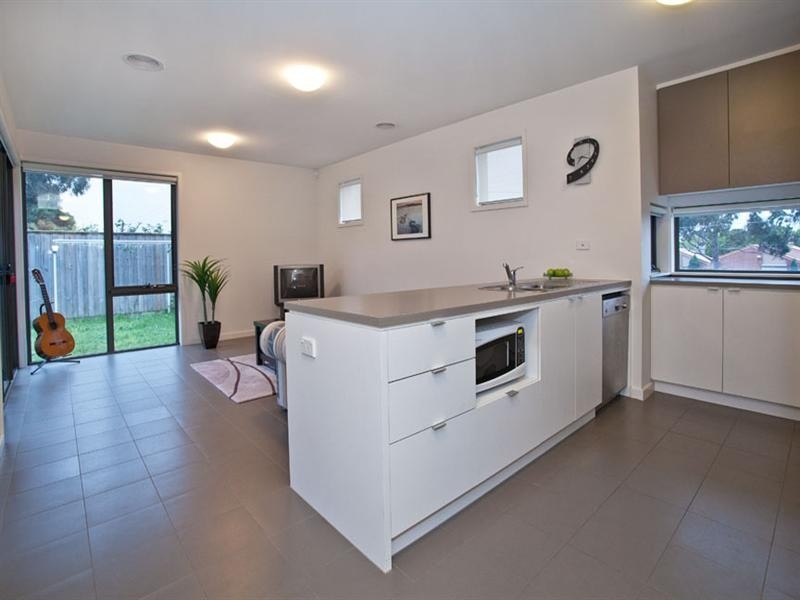 19 Derby Place, Mulgrave VIC 3170