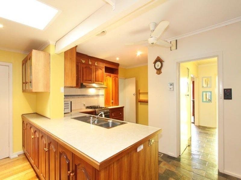 1 Poplar Avenue, Ashwood VIC 3147