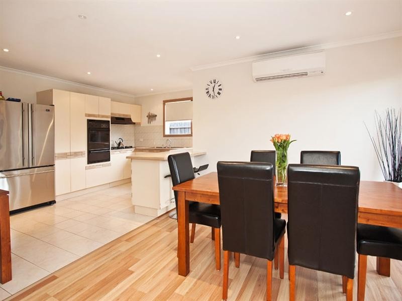 1/65-67 Whalley Drive, Wheelers Hill VIC 3150