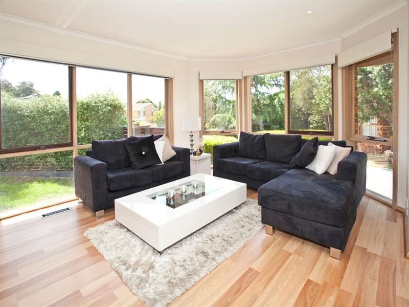 1/65-67 Whalley Drive, Wheelers Hill VIC 3150