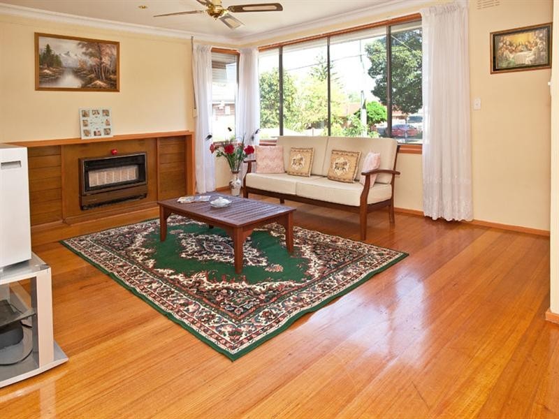 12 Valewood Drive, Mulgrave VIC 3170