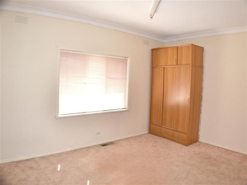 16 Nottingham Street, Glen Waverley VIC 3150