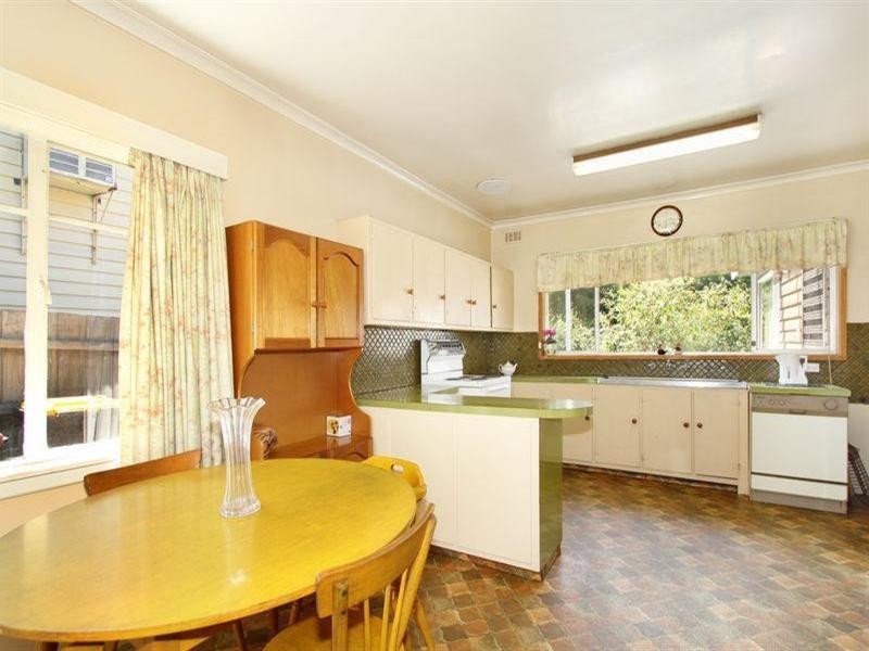 12 Bales Street, Mount Waverley VIC 3149