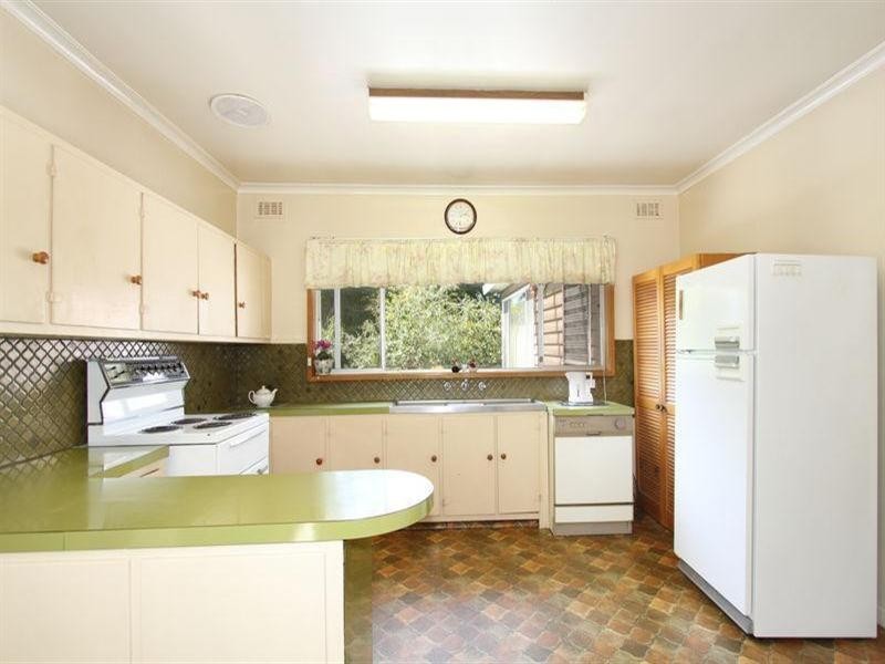 12 Bales Street, Mount Waverley VIC 3149