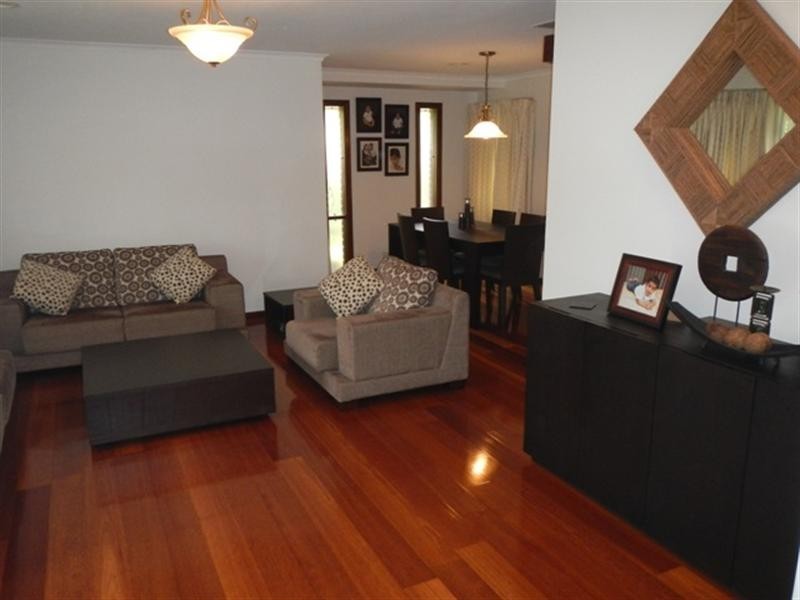 6 Woodlea Place, Ferntree Gully VIC 3156