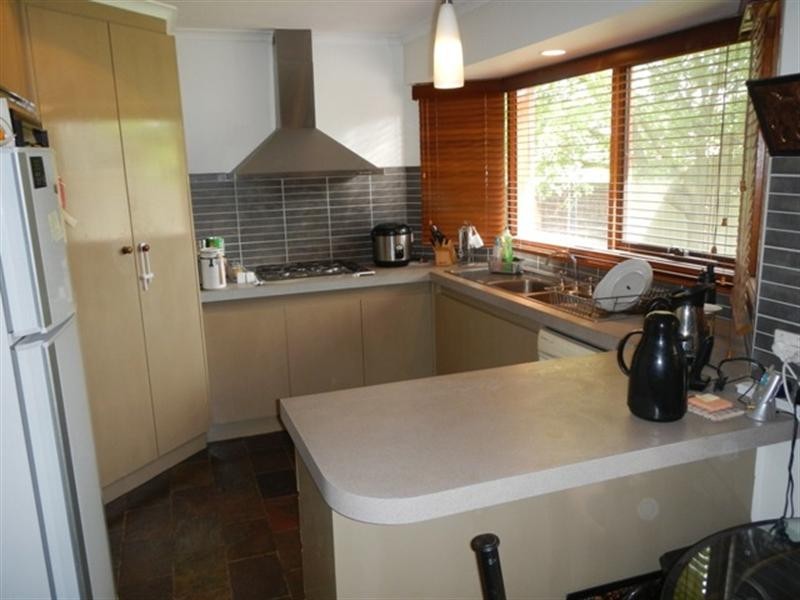 6 Woodlea Place, Ferntree Gully VIC 3156