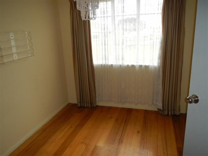 87 Hillview Avenue, Mount Waverley VIC 3149