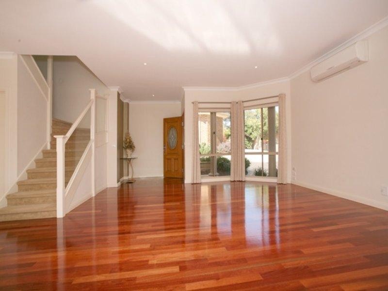 2/3 Harvie Street, Glen Waverley VIC 3150