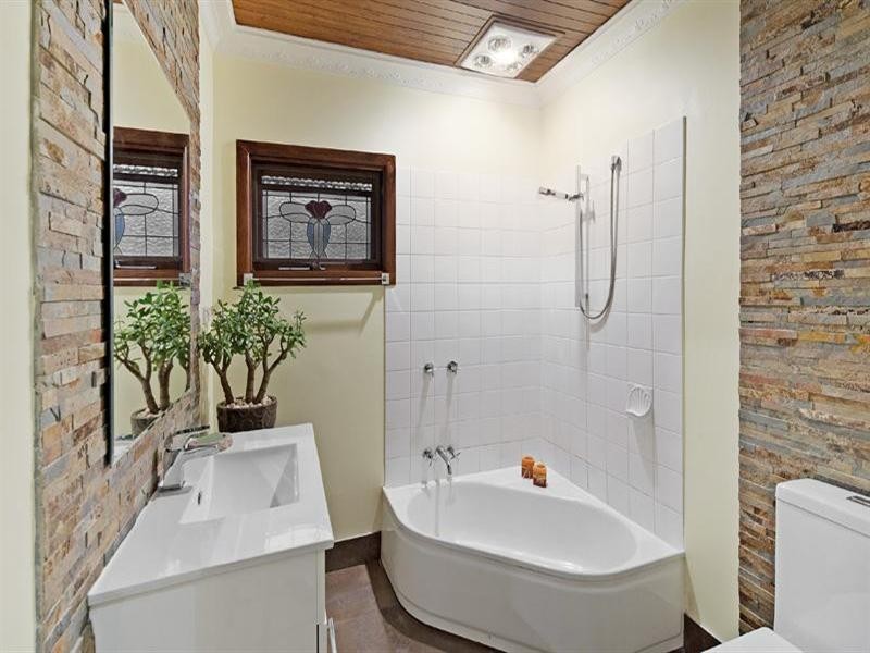 23 Darbyshire Road, Mount Waverley VIC 3149