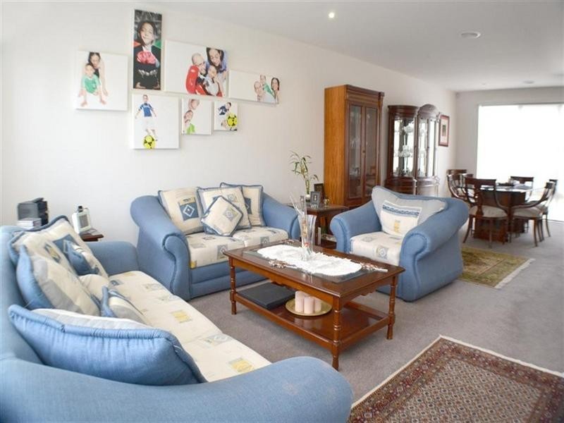 1 Beaconsfield Road, Mulgrave VIC 3170